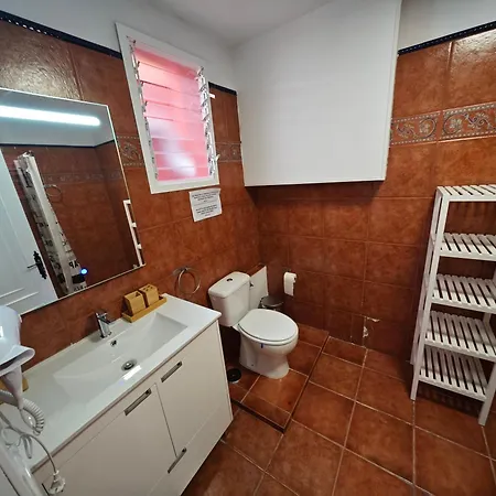 アパートホテル La Concha