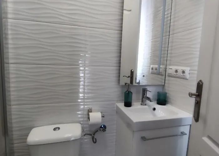 La Concha Aparthotel 3*